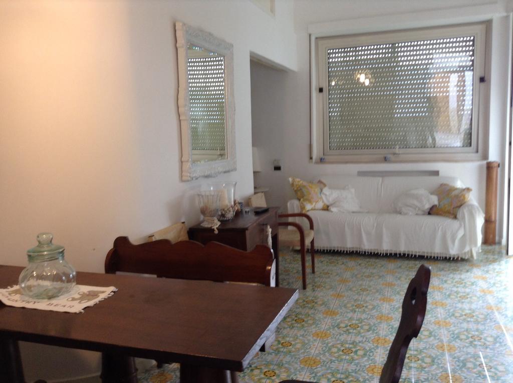Holiday Home Casba Gaeta Oda fotoğraf